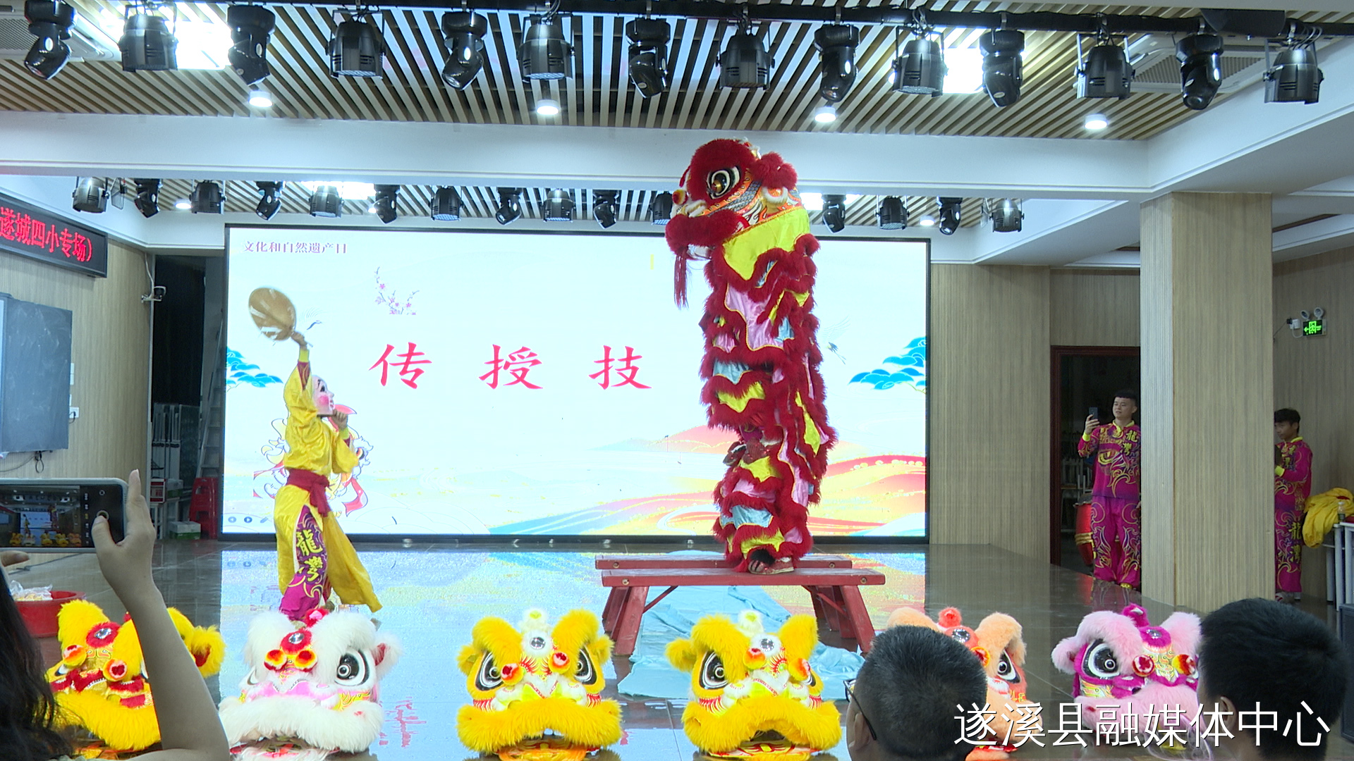 文章配圖